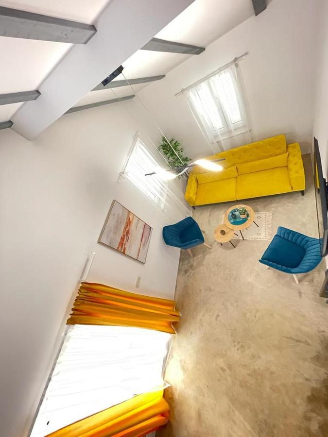 Gallery Apartment *